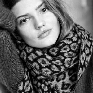 Sezane Cyanna Scarf EUC